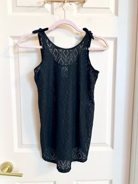 Black netted art class tank